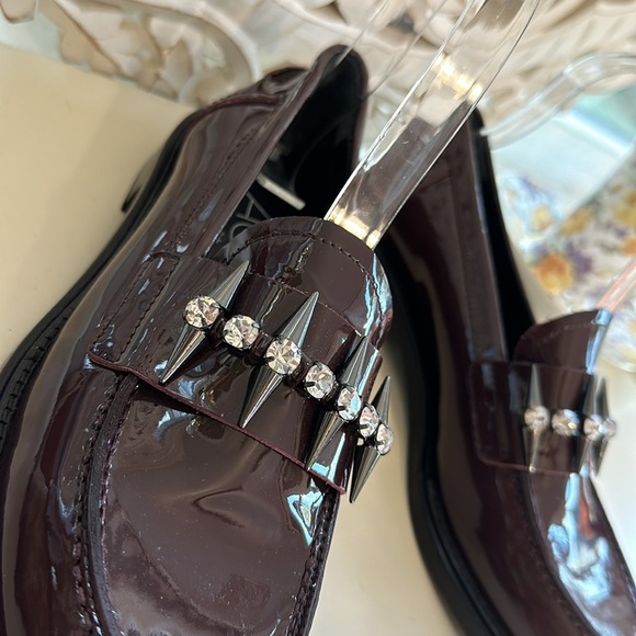 AGL Lola Spike Size 36.5 EU Patent Purple Plum Leather Loafers New Without Box - Picture 6 of 15